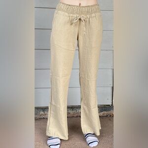 Mid-rise linen pants with elastic waistband